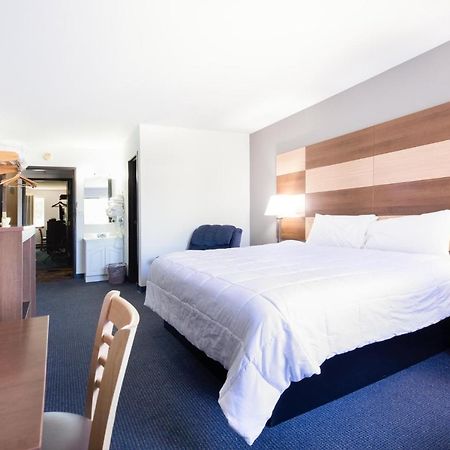Northwoods Inn & Suites Minocqua Ngoại thất bức ảnh